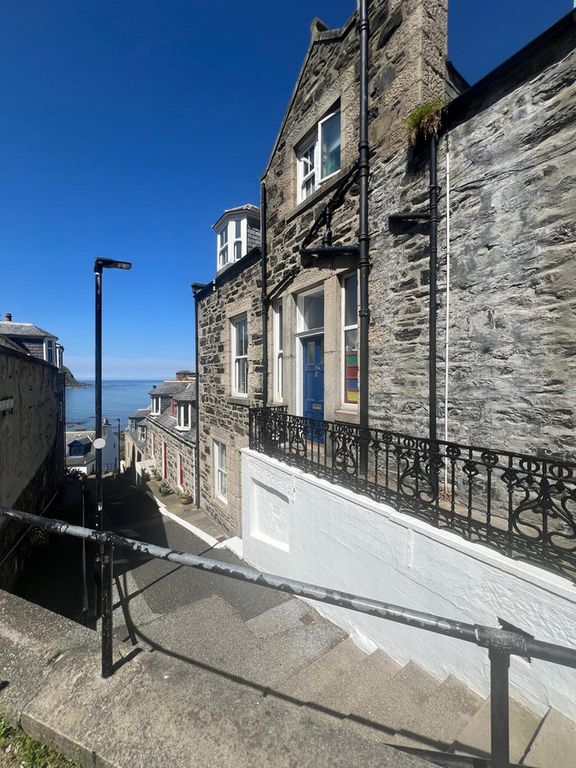 Property photo 1 of 37