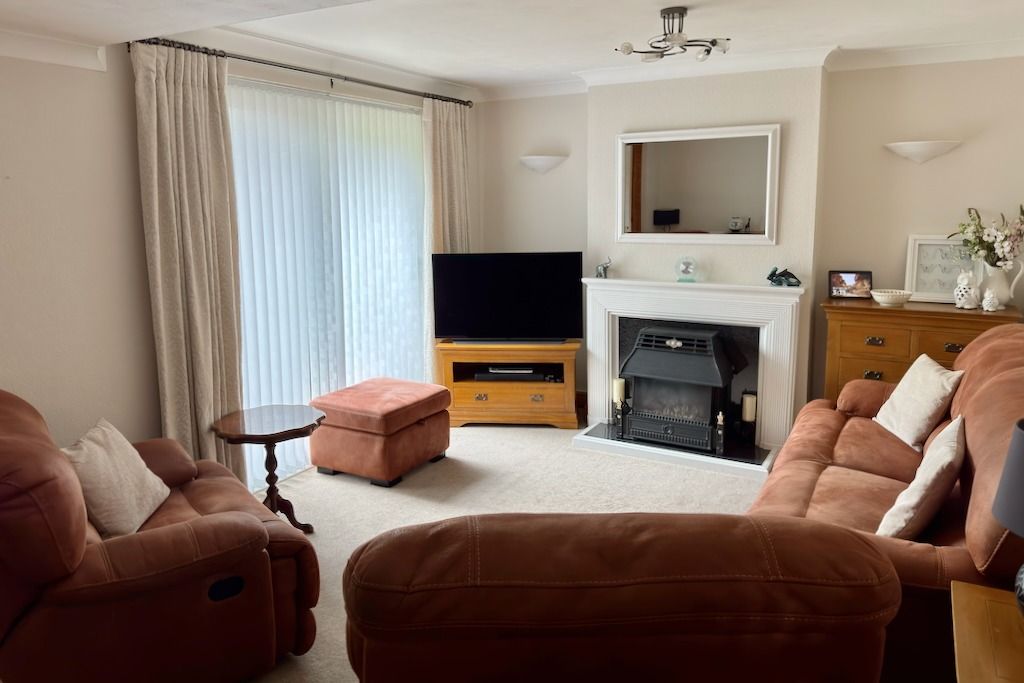 Property photo 2 of 21 4284083