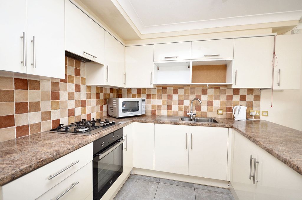 Property photo 2 of 18 Open Plan Lounge/Kitchen/Diner