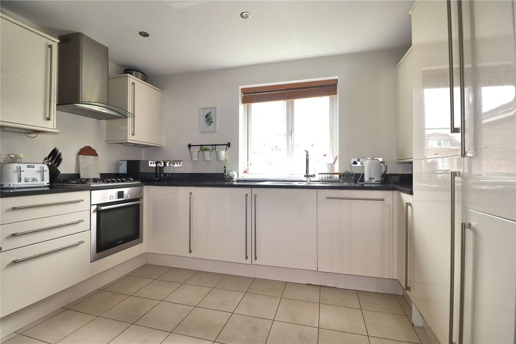 Property photo 2 of 9 Picture No. 06
