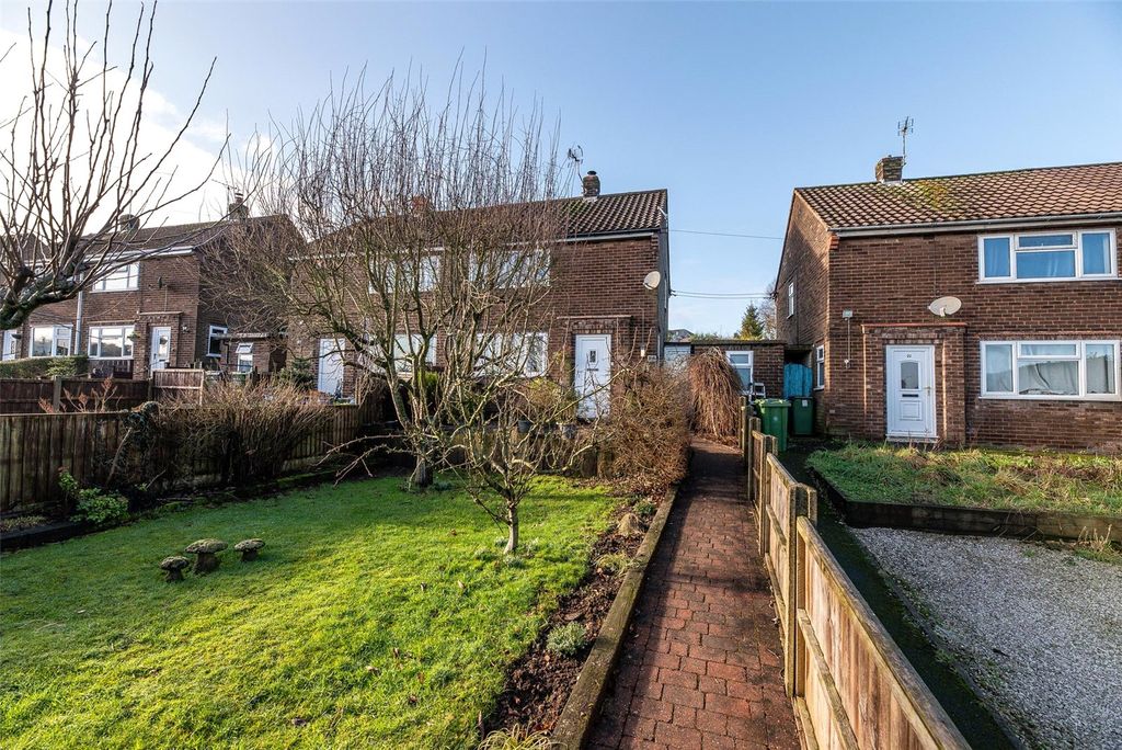 Property photo 1 of 33 Picture No. 10