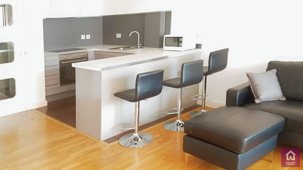 Property photo 1 of 9 Picture No. 10