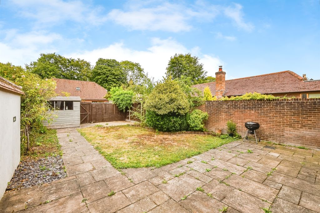 Property photo 3 of 17