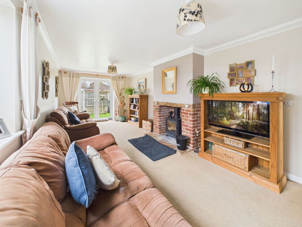 Property photo 2 of 16