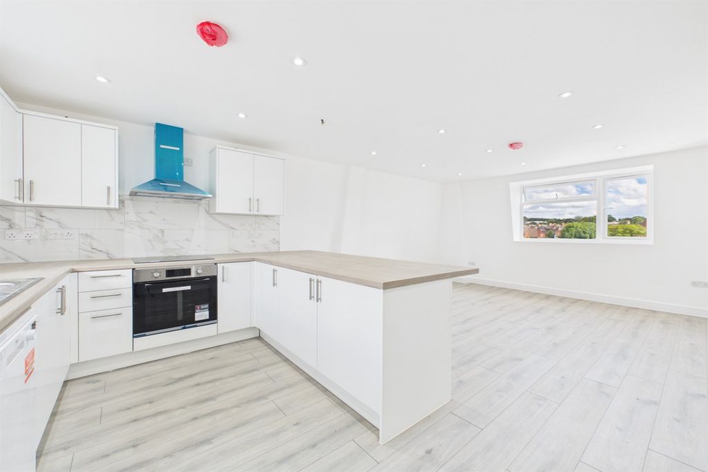 Property photo 1 of 12 Kitchen