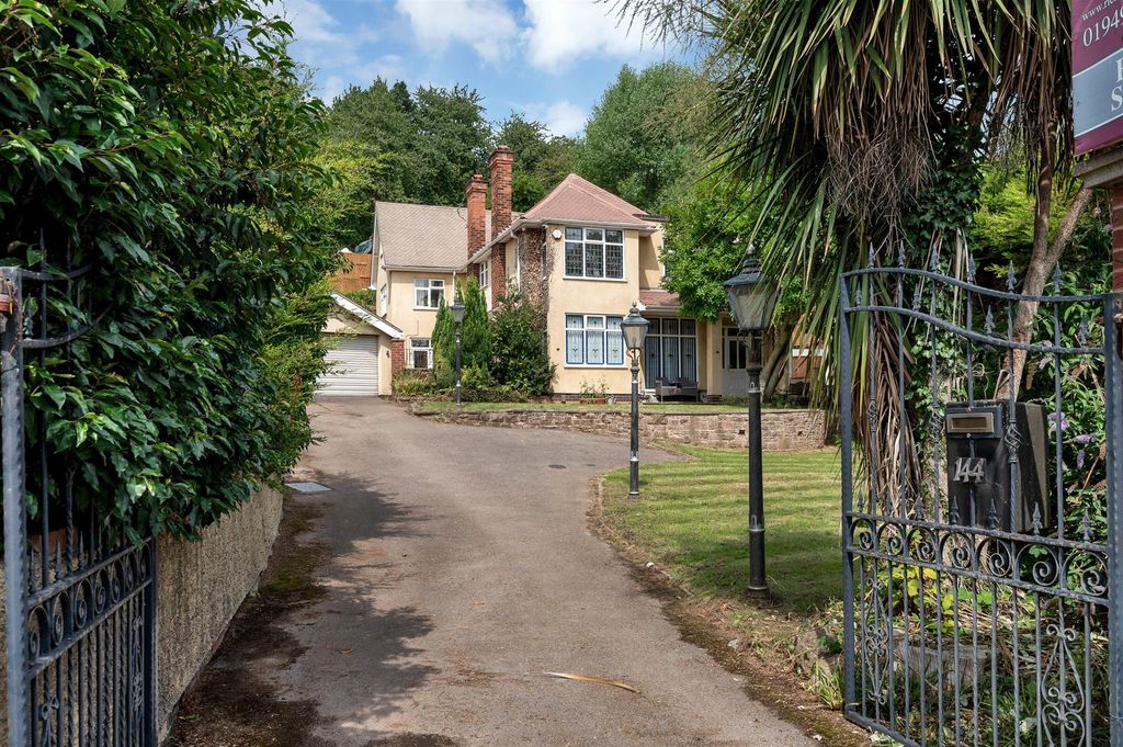 Property photo 1 of 29 144 Nottingham Road Web Ph-6.Jpg