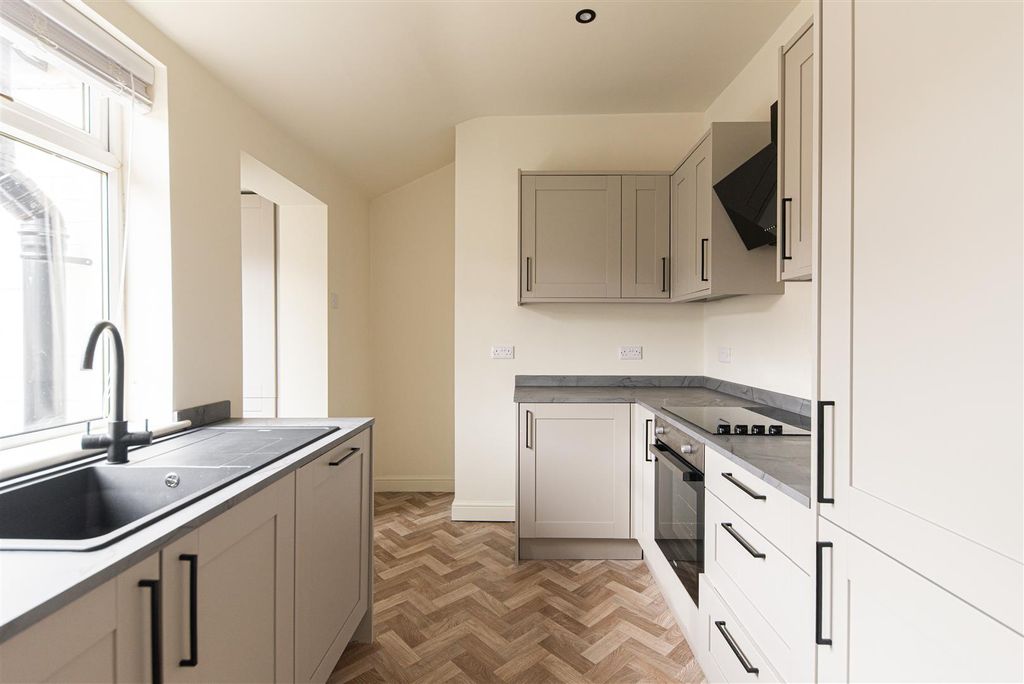 Property photo 3 of 16 Obp_2889.Jpg