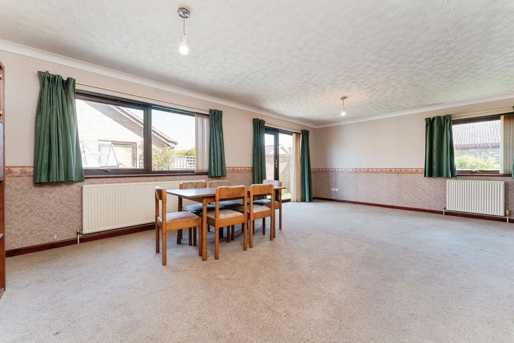 Property photo 3 of 24 Pbox-Img.Jpg