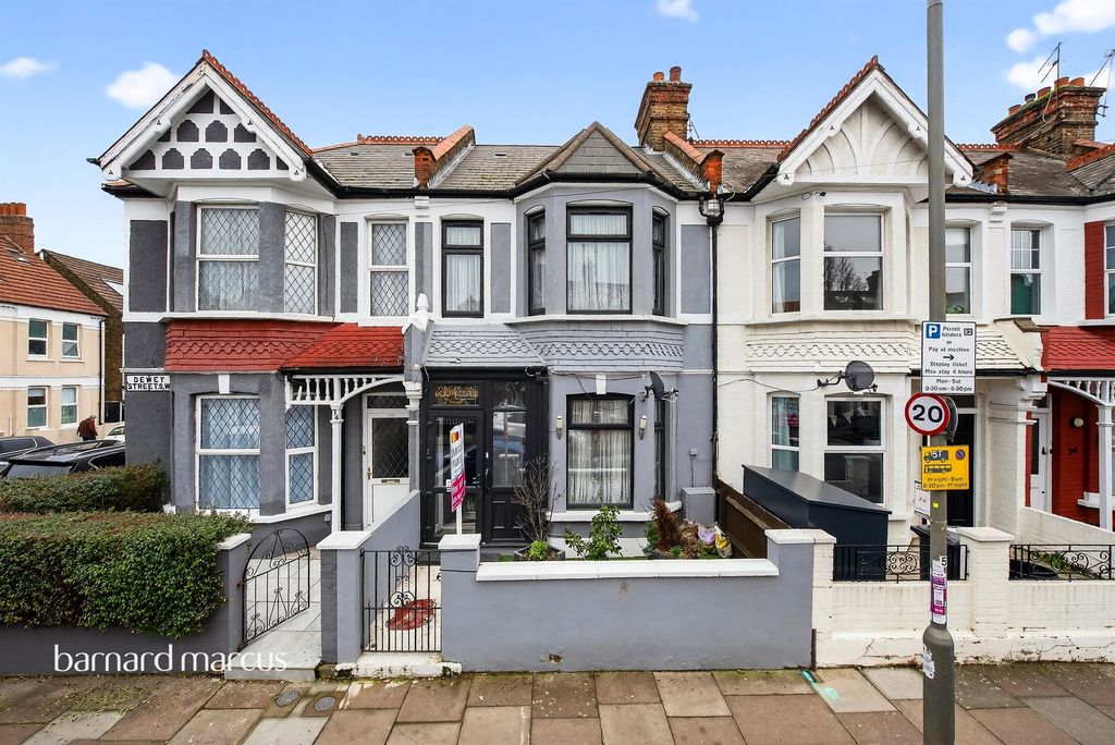 Property photo 1 of 20