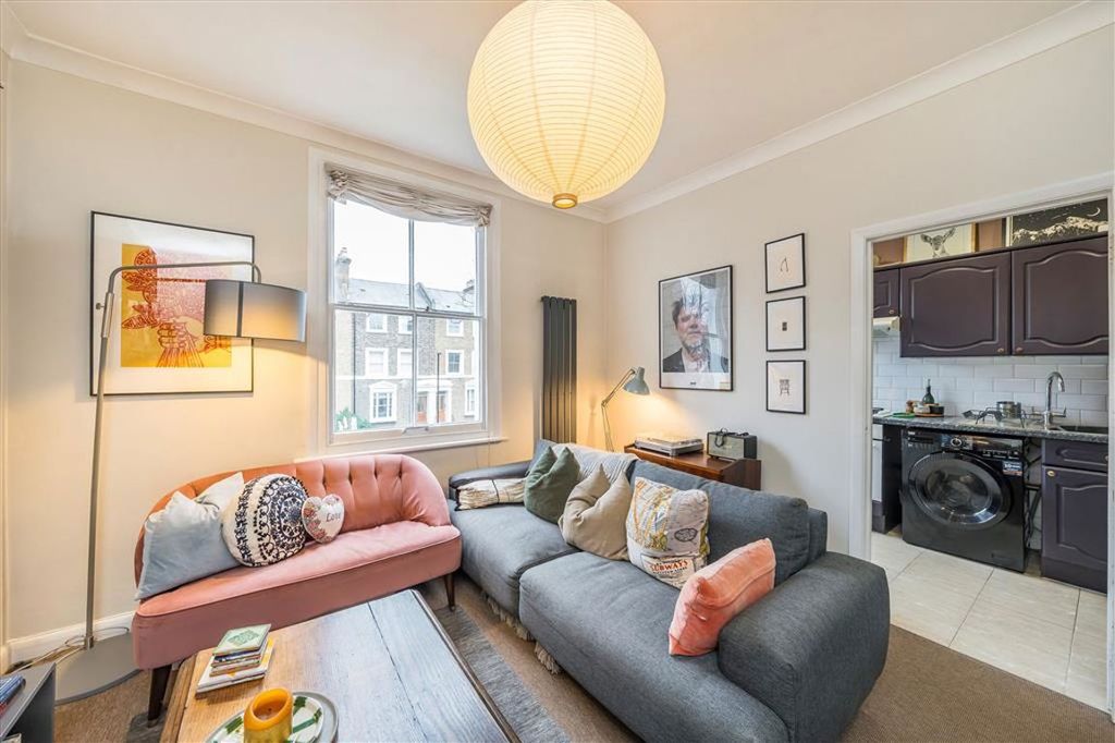 Property photo 2 of 7