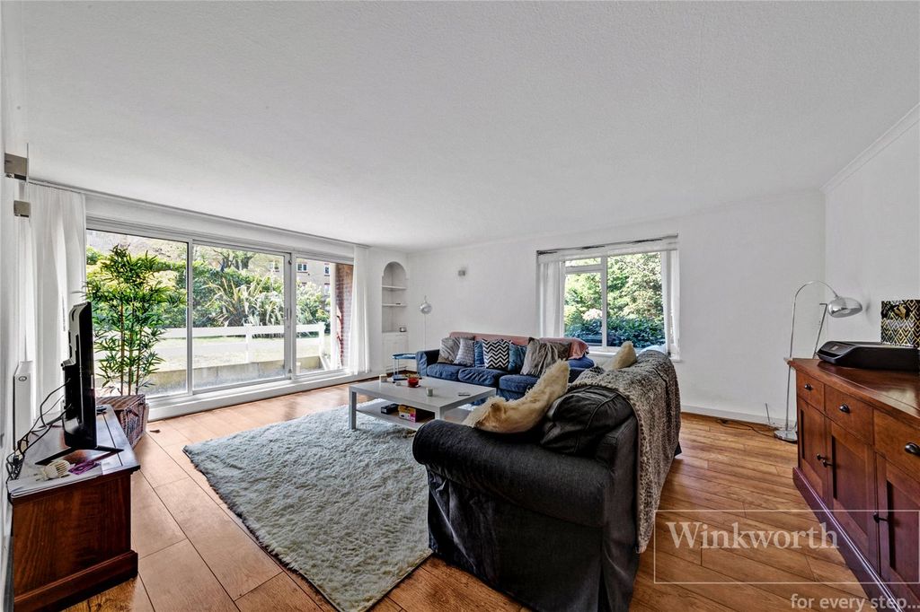 Property photo 1 of 18 Picture No. 26