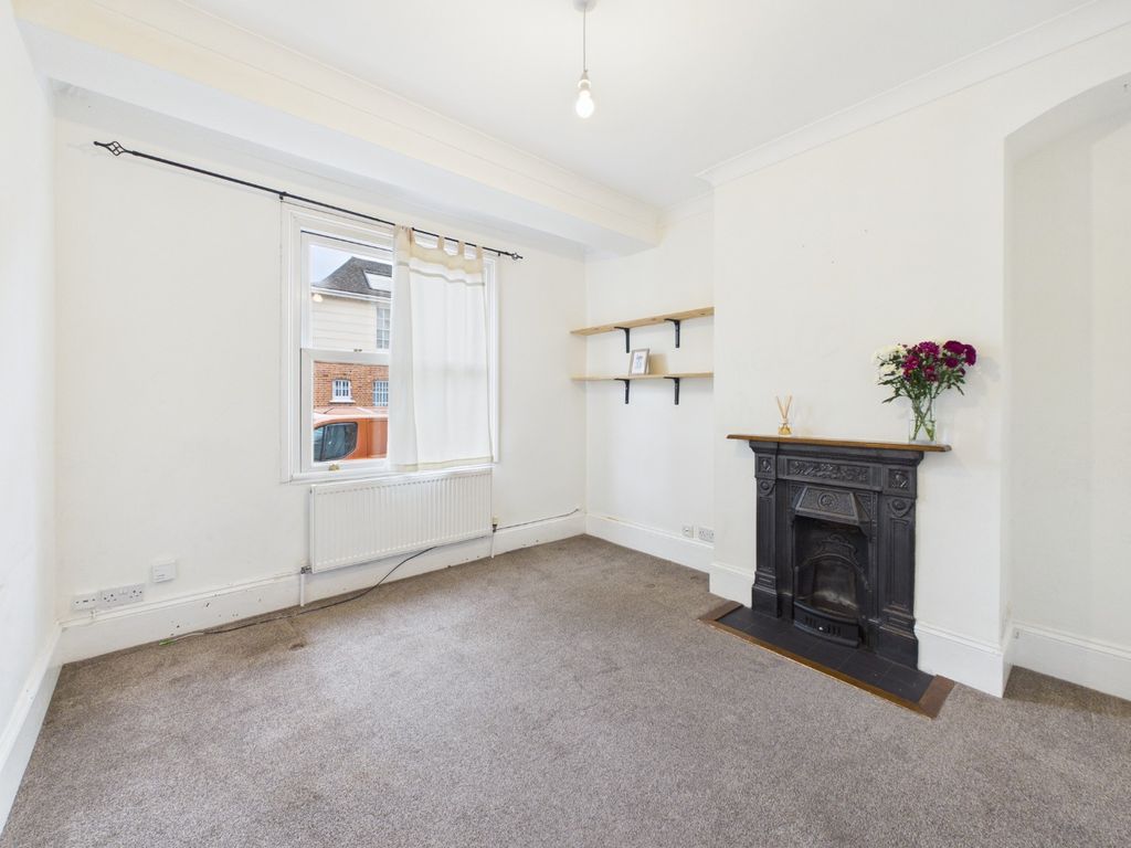 Property photo 2 of 14 4876952