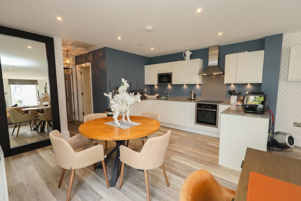 Additional image 18 of 2 bed flat for saleMarine Hill, Clevedon BS21