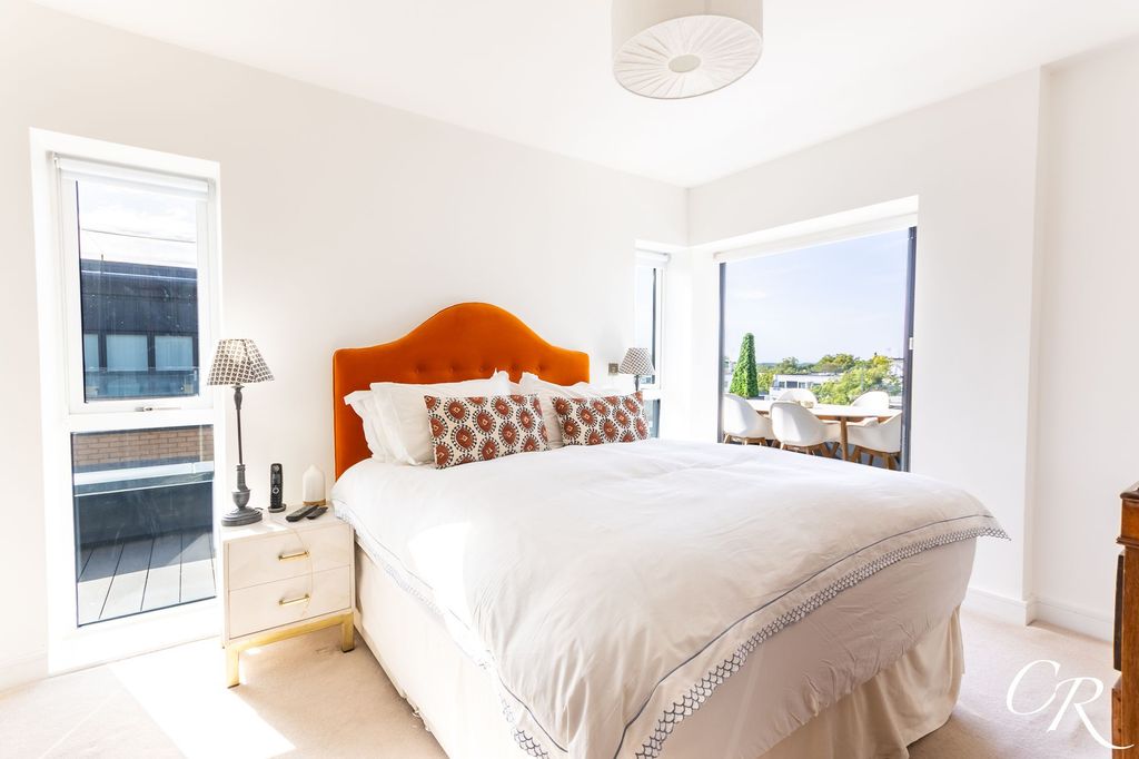 Additional image 12 of 2 bed penthouse for saleLansdown Road, Harris Court GL51
