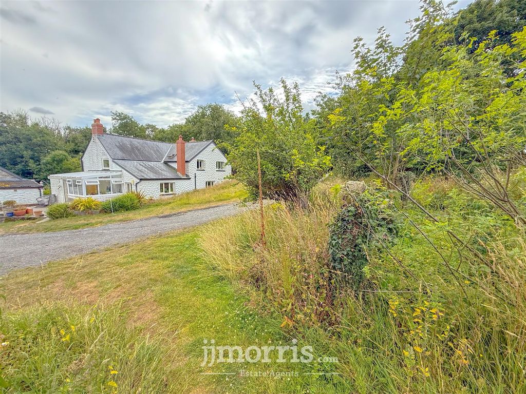 Property photo 3 of 48 65Ae7203-8Bb2-4A41-B7Bb-5955A52114B5.Jpeg