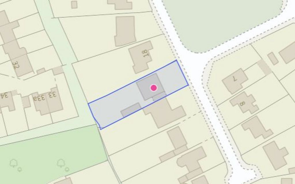 Property photo 2 of 23