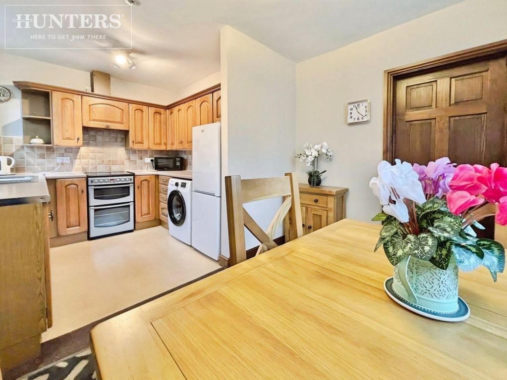 Property photo 2 of 16 Pbox-Img.Jpg