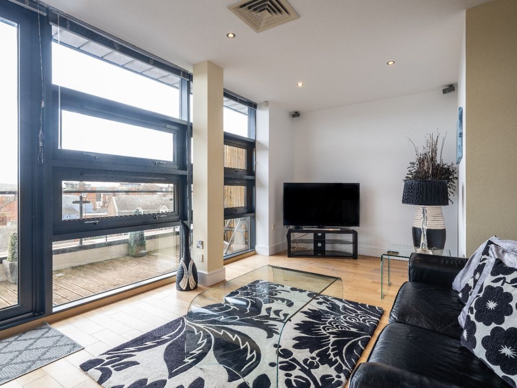 Property photo 3 of 29 3403973
