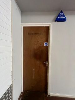 Property photo 1 of 2