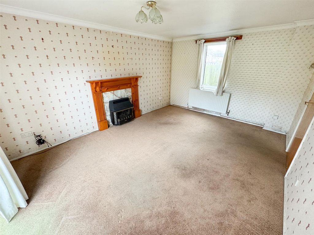 Property photo 3 of 33 Img_4918.Jpg