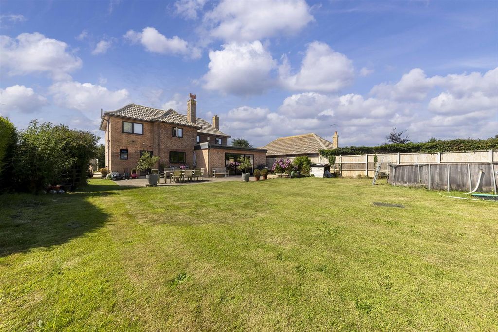 Property photo 3 of 32 Ba-29.Jpg