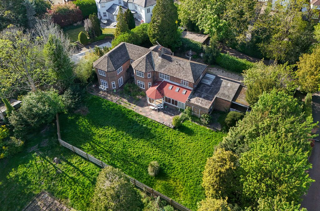 Property photo 3 of 31 1447466-4-69E8Eea...