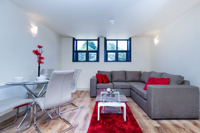 Property photo 2 of 6