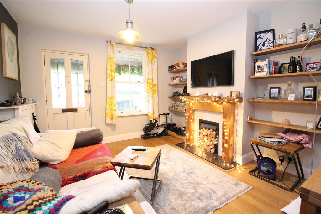 Property photo 2 of 13 Img_8520.Jpg