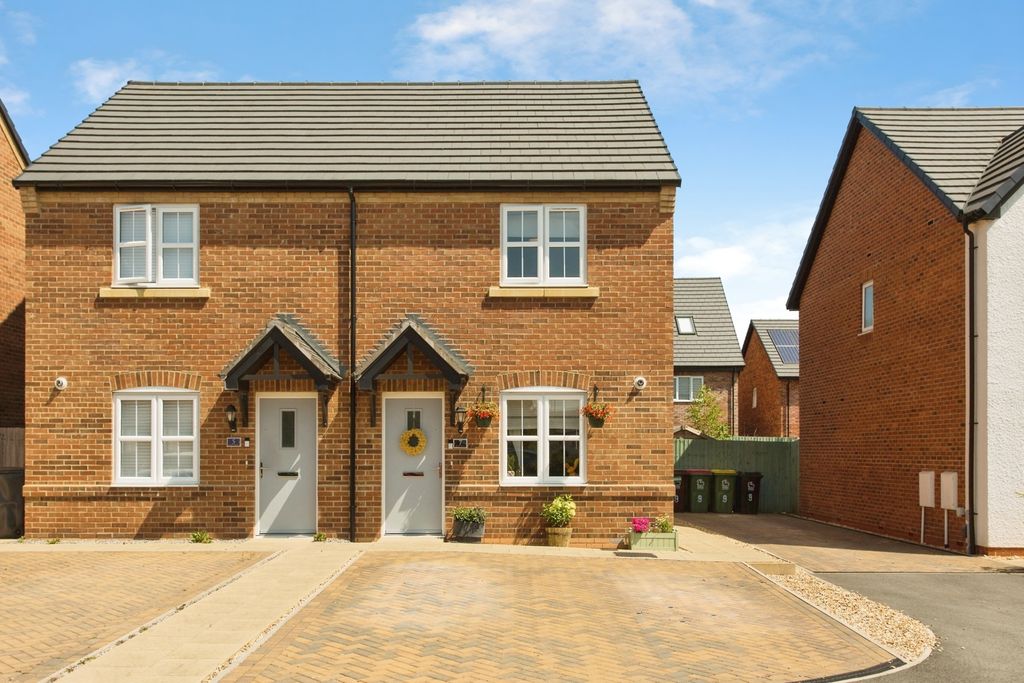 Property photo 1 of 19 Pbox-Img.Jpg
