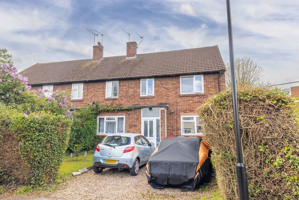 Property photo 2 of 13