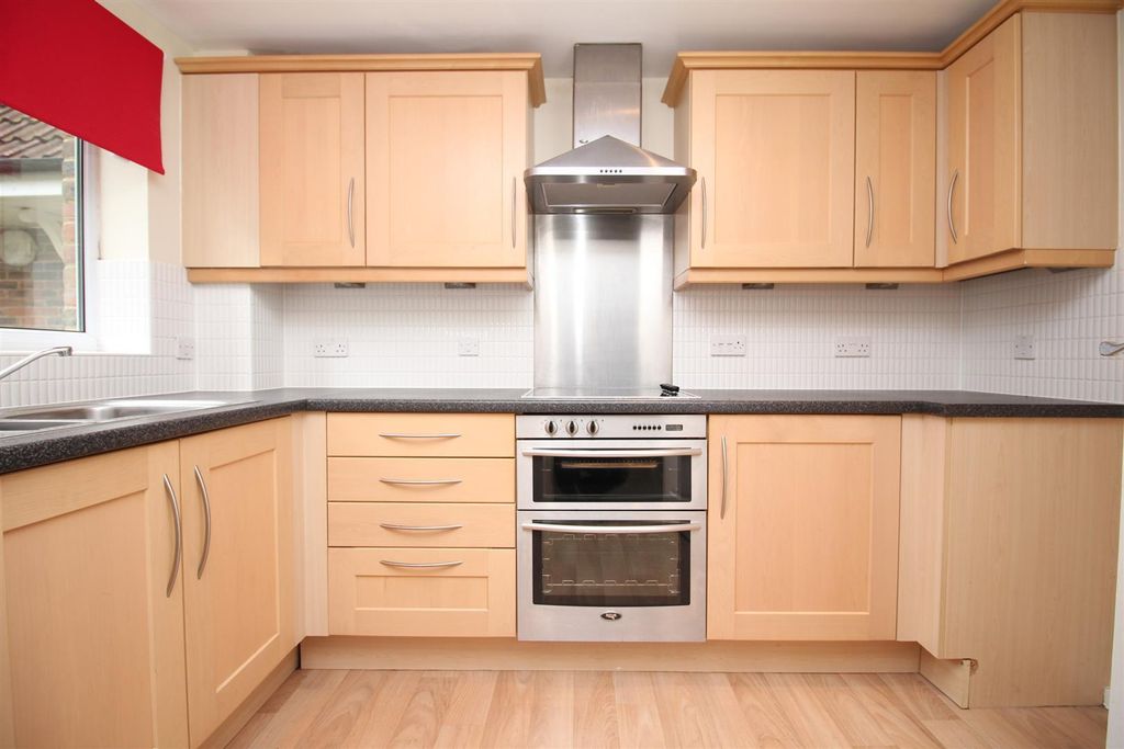 Property photo 2 of 6 c9Gnio_Qjecvgcj53Mj_Ew.Jpg