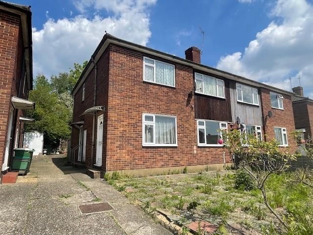 Property photo 1 of 6 Avg088Nniees8Lvei...