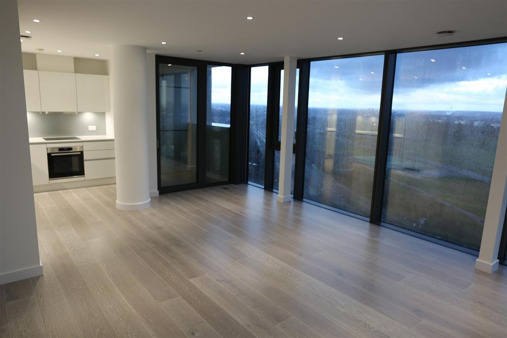 Property photo 1 of 9 Reception 11.Jpg