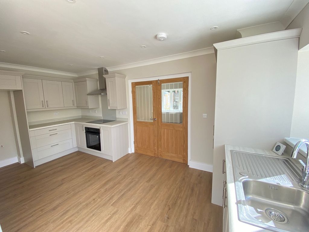 Property photo 3 of 15 Not Specified