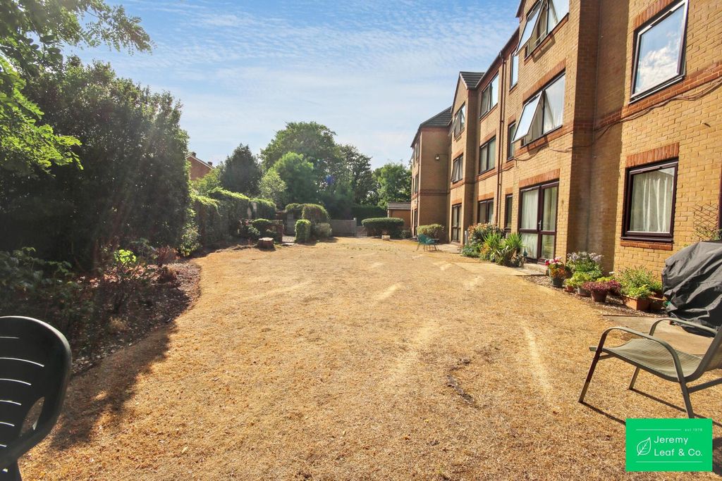 Property photo 1 of 9 Rear Garden