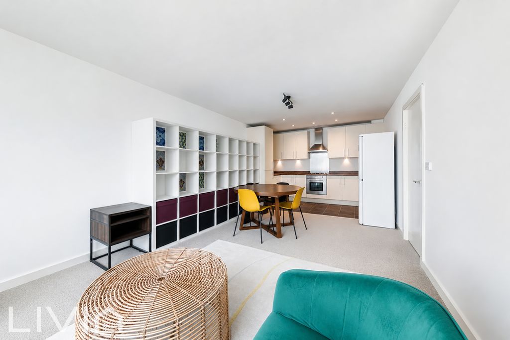Property photo 1 of 10 1