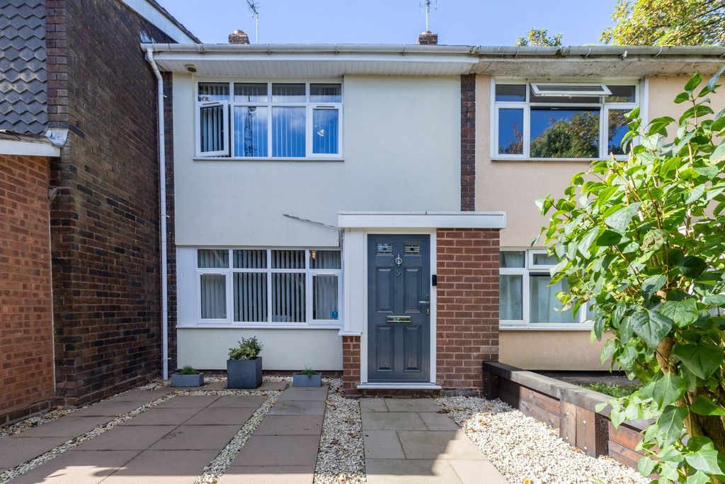 Property photo 2 of 19