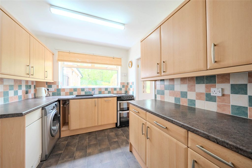Property photo 3 of 18 Picture No. 11