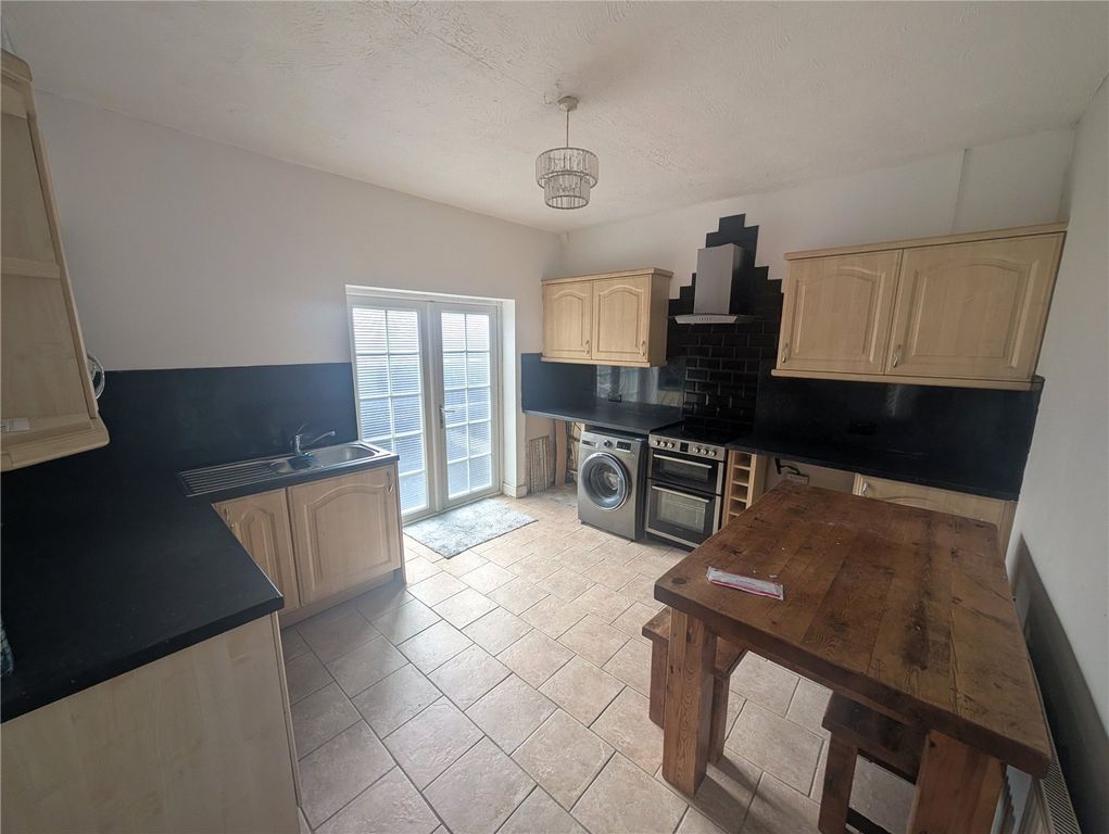 Property photo 2 of 13 Picture No. 07