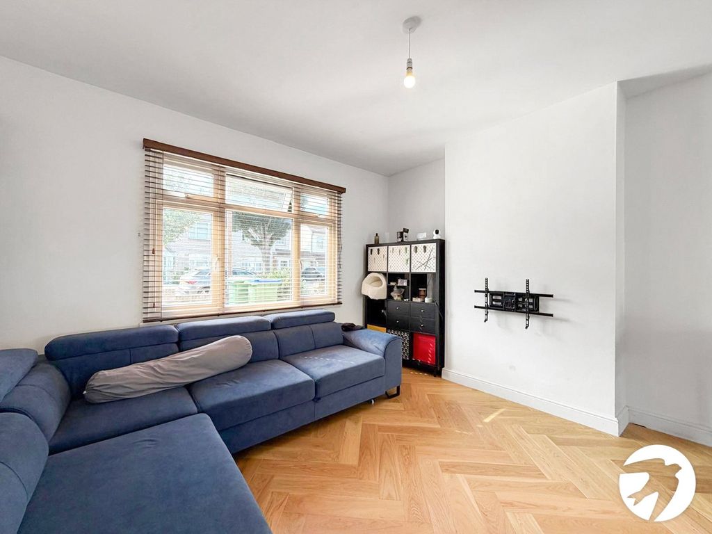 Property photo 3 of 16 Reception Room
