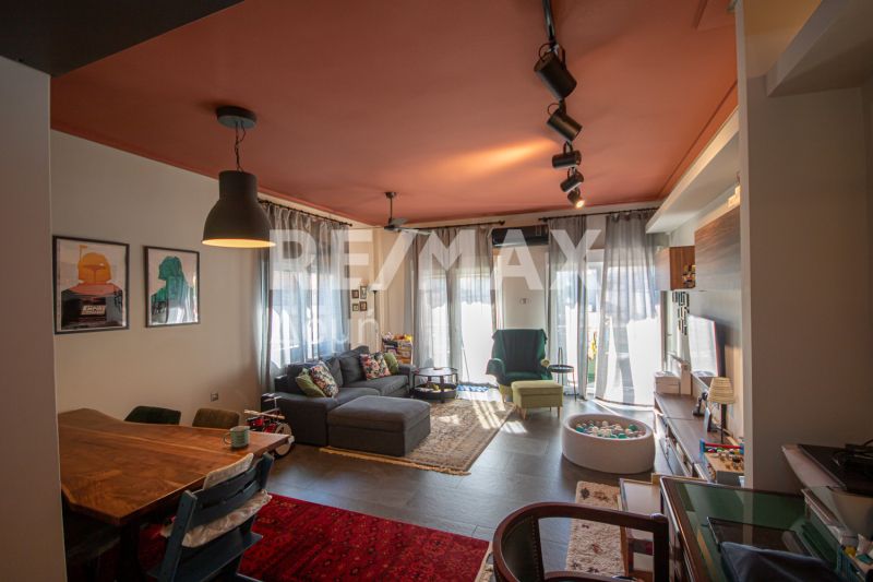 Property photo 2 of 44