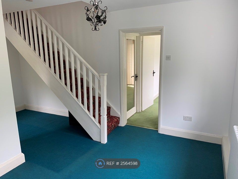 Property photo 3 of 28 Dining Hallway