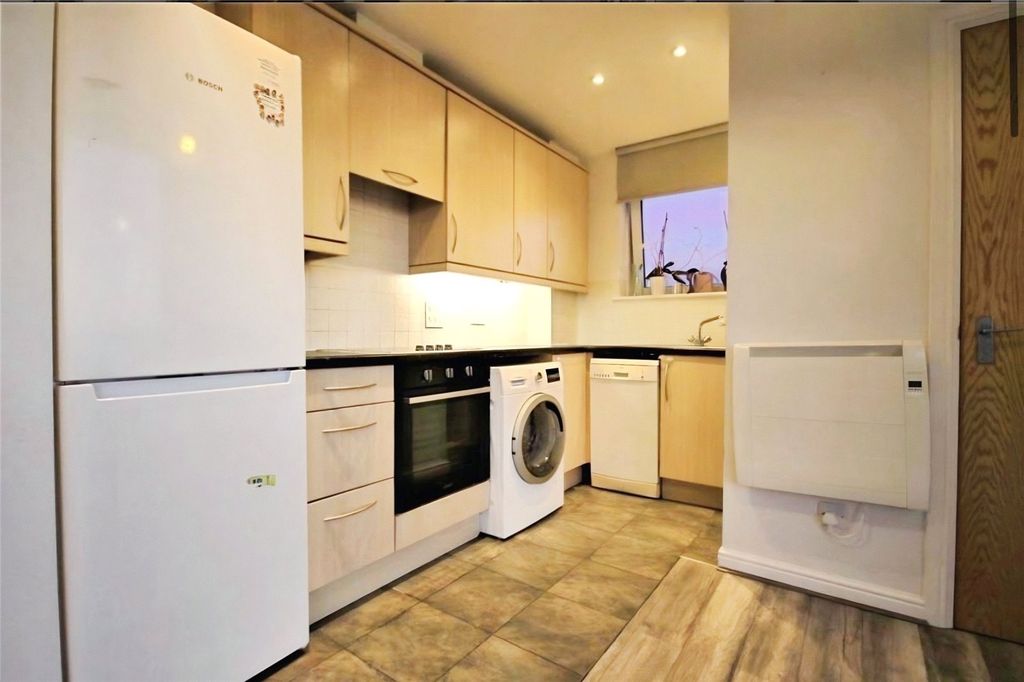 Property photo 3 of 13 Kitchen