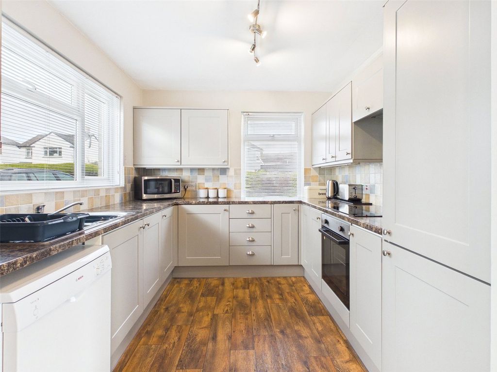 Property photo 2 of 18 Picture No. 19