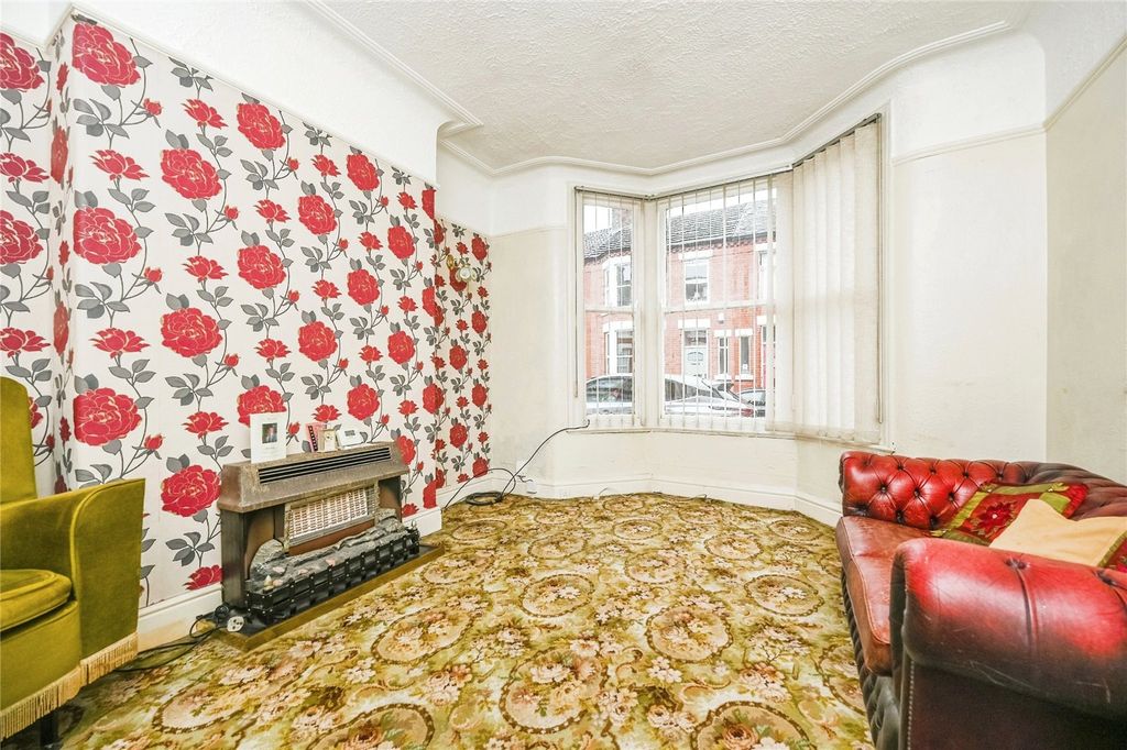 Property photo 2 of 17 Picture No. 19