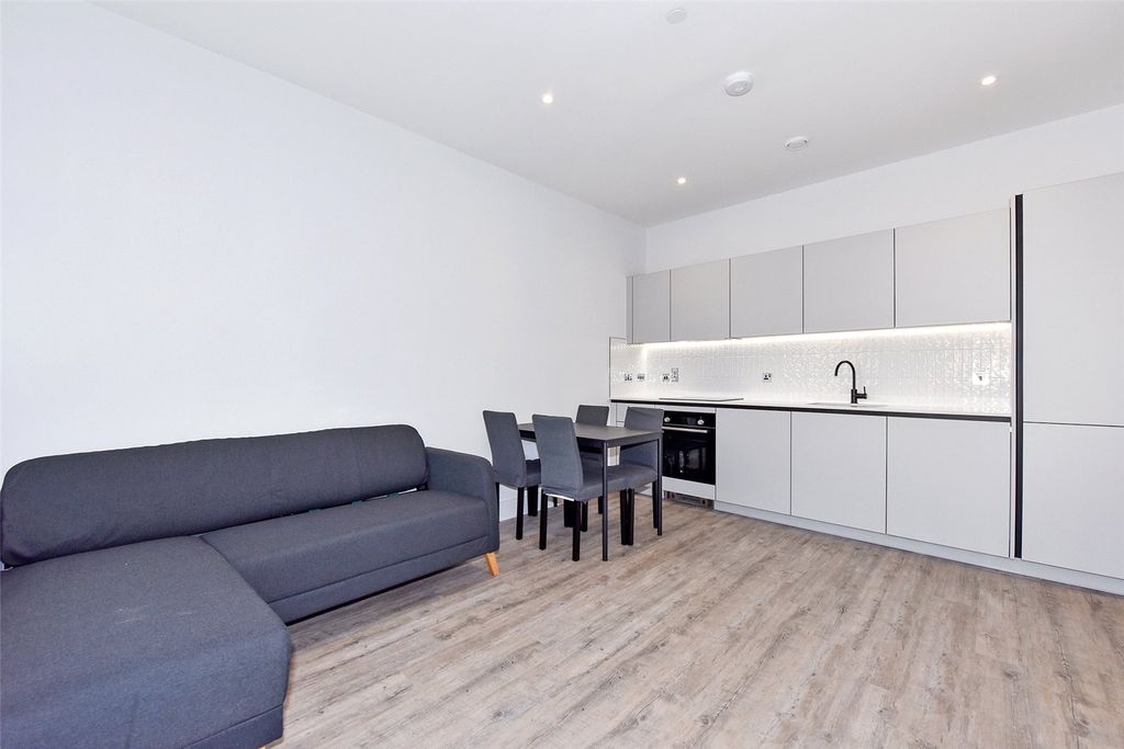 Property photo 1 of 13 Reception Room