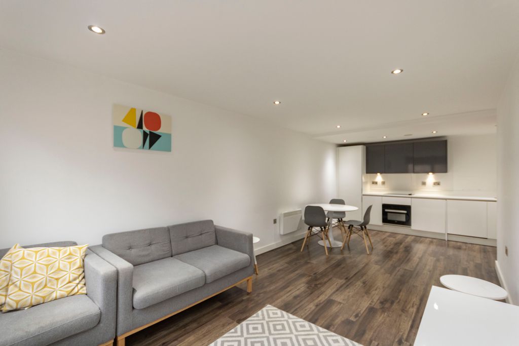 Property photo 3 of 10 Img_0565_1