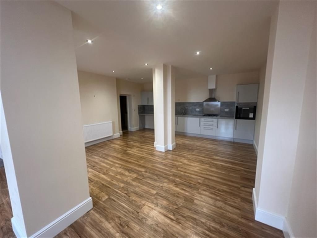 Property photo 3 of 8 Image