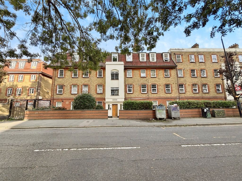 Property photo 1 of 11 01