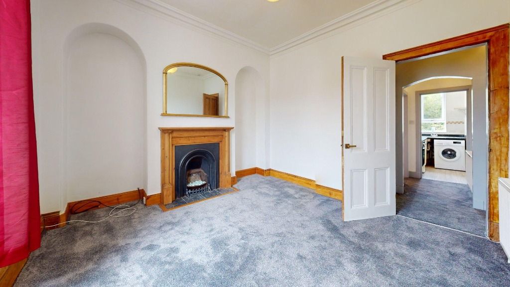 Property photo 2 of 11 Photo 2